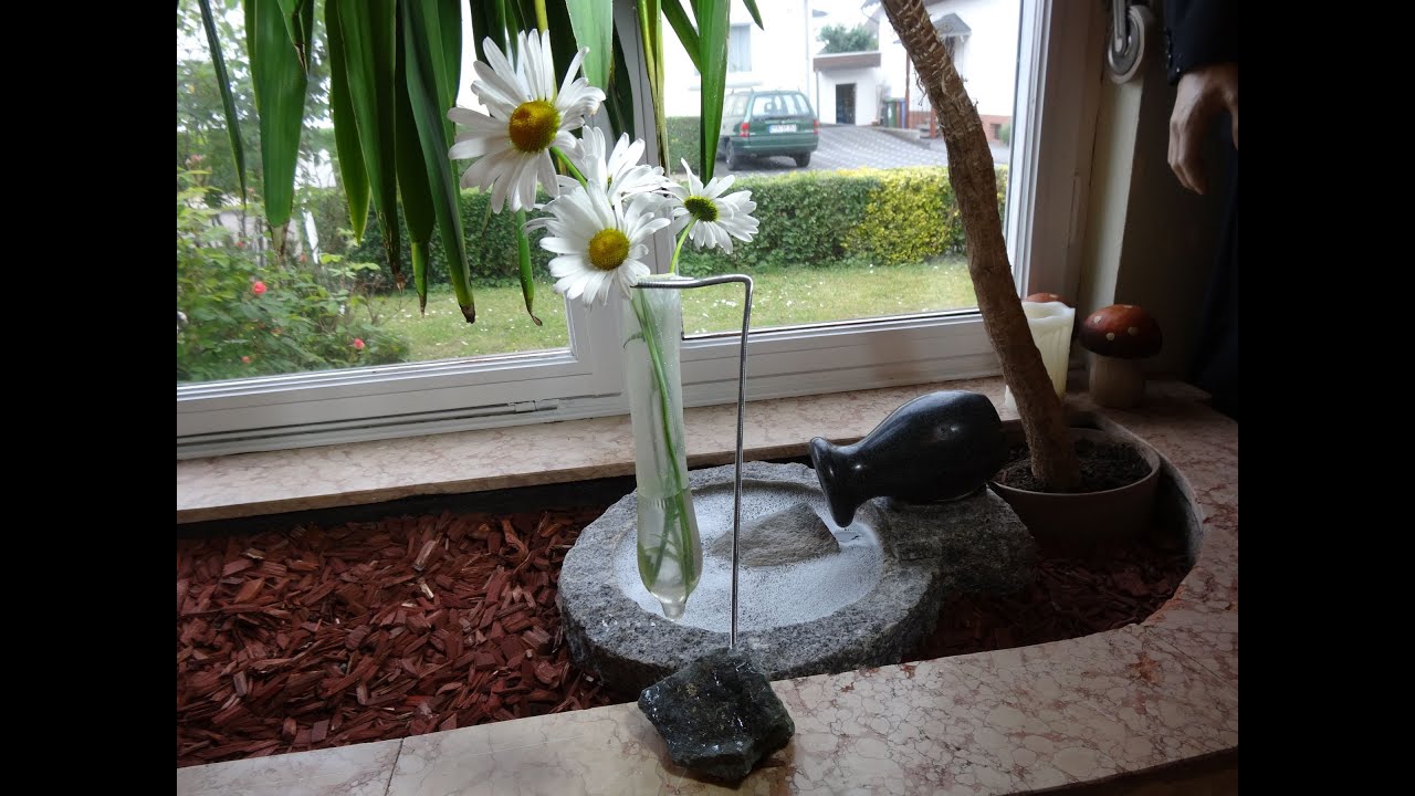 "KONDOM BLUMENVASE" selber bauen -Anleitung