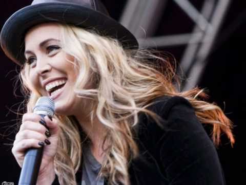 God give me Strenght - Anouk Live - Jazz Version