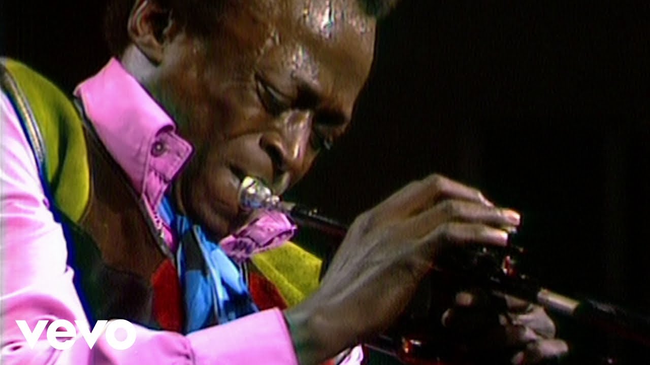 Agitation - Miles Davis